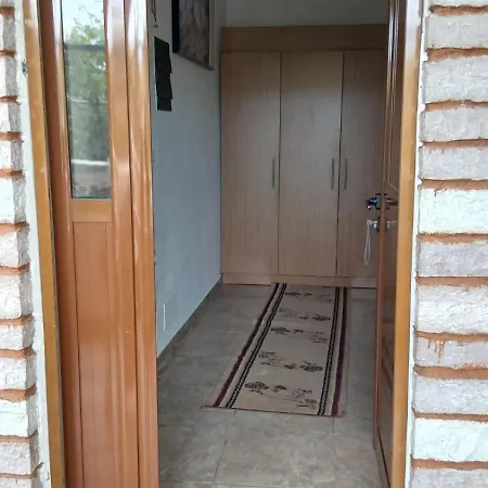 Villa Darvi Gjirokastër